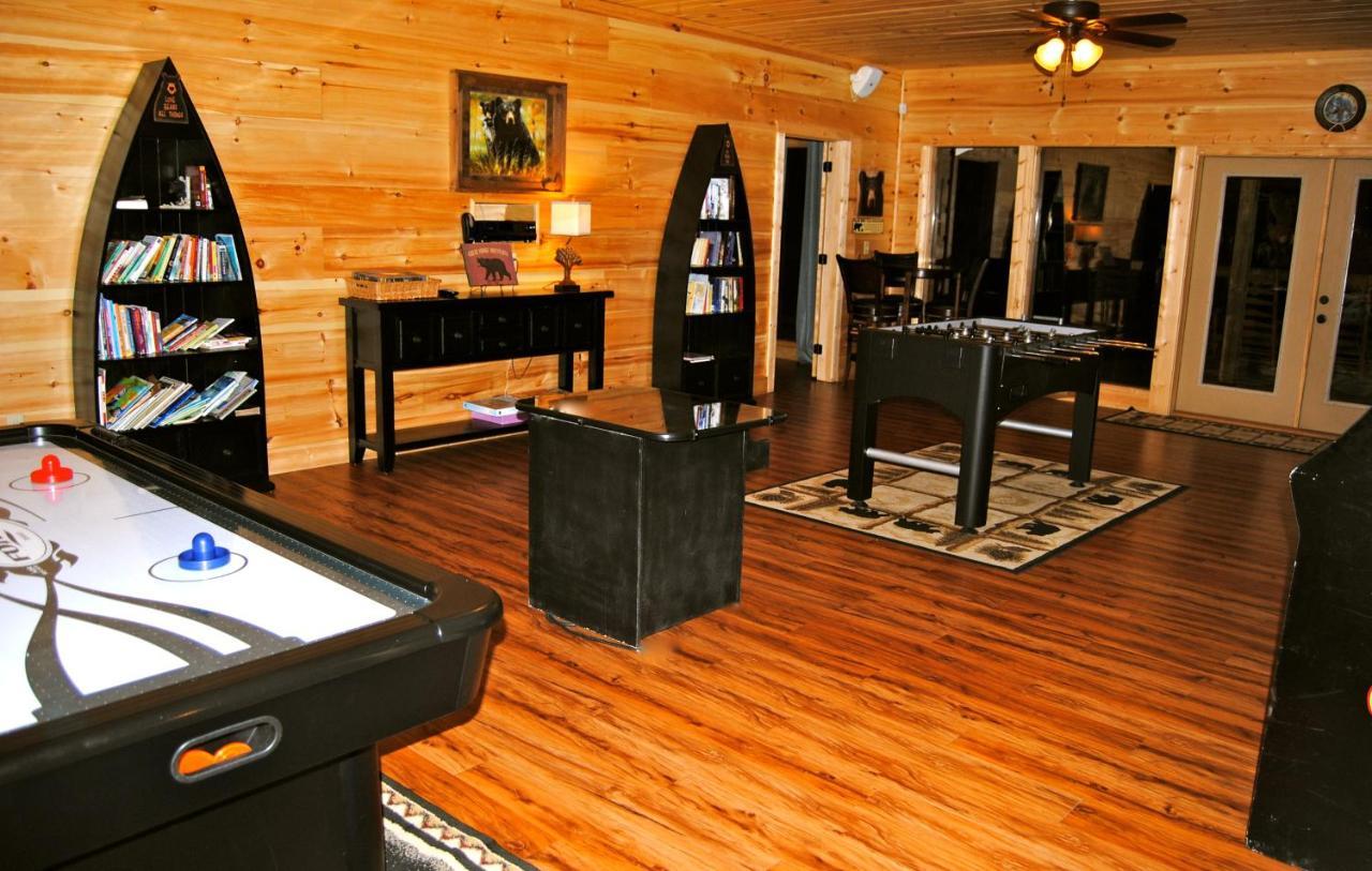 Gatlinburg Mansion Cabin Pittman Center Exterior photo