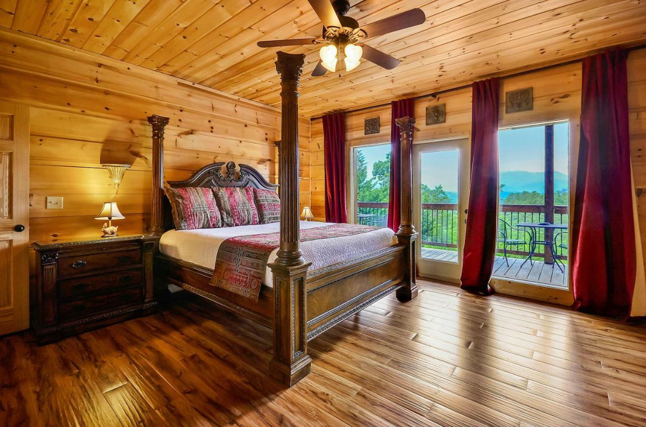 Gatlinburg Mansion Cabin Pittman Center Exterior photo